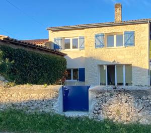 Maisons de vacances Maison de charme avec jardin et terrasse : photos des chambres