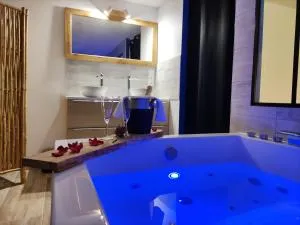 Maison de ville, SPA Balnéo, 2 suites parentales - 波旁朗西