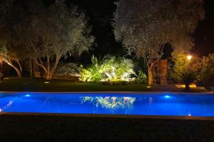 Villas La Dolce Villa 11 persones Private Pool beautiful Landscaped Garden : photos des chambres