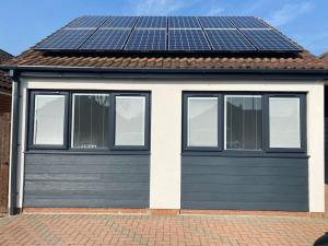 Modern Spacious Annex -Ground Floor