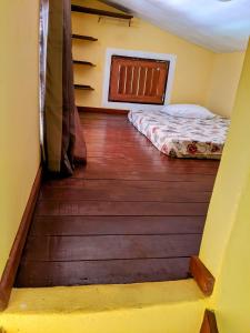 Casinha Amarela