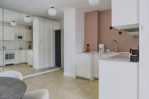 Warsaw Concierge Waszyngton Lounge