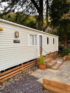The Beeches Holiday Home- based at Aberdunant Hall Holiday Park