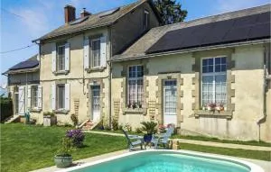 Lovely Home In Loge- Fougereuse - Loge-Fougereuse