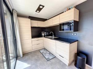 Chalets Chalet Jullouville, 4 pieces, 6 personnes - FR-1-361-453 : photos des chambres