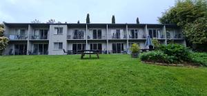 Riverbank Park MOTEL