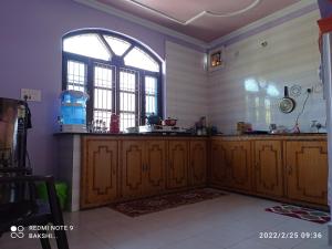 Bakshi Home Stay