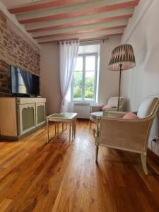 Maisons de vacances Le Moulin de L'O - L'Orle Rose : Maison 2 Chambres