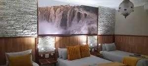 Alucarni Guest House with solar energy - Sternham