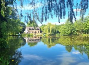 Maisons de vacances Firs Lake House : photos des chambres