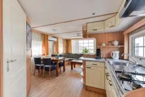 CHALET FOR 2 AT THE BEACH - Penrhyn-coch