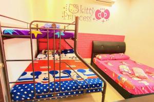 46 Jb Tmn Century 5Room 18pax near CIQ KSL Mall
