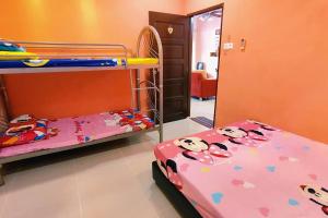 46 Jb Tmn Century 5Room 18pax near CIQ KSL Mall