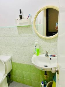 Awesome 2 bedrooms, living & dining area