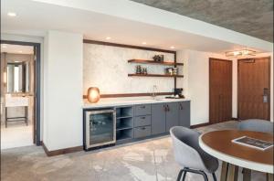 HT Black Pearl Apartments Exclusive