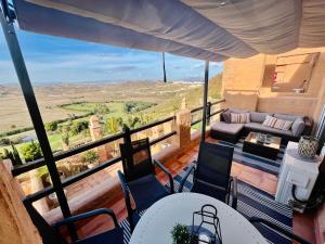 Magnificent apartment MaryGolf with SPECTACULAR VIEW! High-speed internet, Remote Work