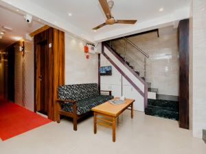 Hotel KGN Near CST Railway Station Mumbai and Haj House Mumbai Near Crawford Market Mumbai