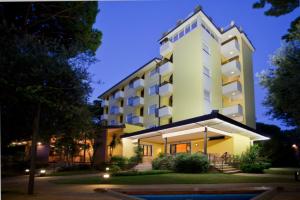 Hotel Venezia - 3hvězdičkové hotely ve městě Marina di Pietrasanta