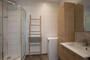Villa de 200 m2 avec piscine proche du centre-ville