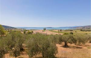 Gorgeous Home In Passignano Sul Trasime