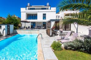 Sun & Sea Villa 