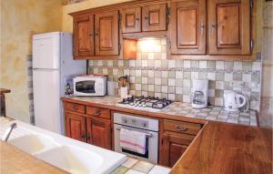 Maisons de vacances Nice Home In Saint-Meard-De-Gurcon : photos des chambres