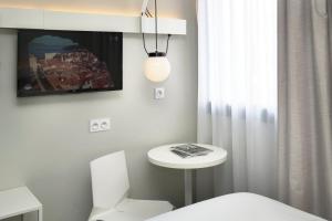 Hotels Ibis Annecy - Cran-Gevrier : photos des chambres