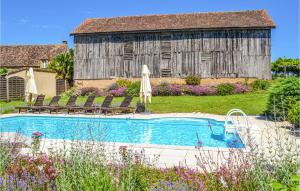 Maisons de vacances Beautiful home in Montferrand-du-Perigor with Outdoor swimming pool, WiFi and 6 Bedrooms : photos des chambres