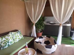 Kökszi Beach Nyaralóházak