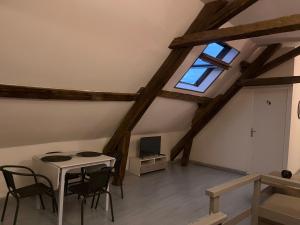 Appartements Chablis: grand studio en plein centre ville : photos des chambres