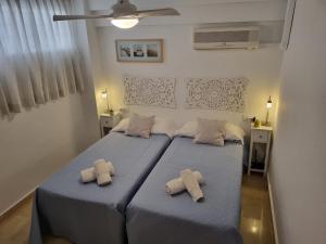 Ideal familias en urbanización de lujo a 600m de la playa Levante con Wifi, AC y Parking