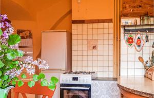 Amazing Home In Skape With Kitchen