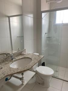 Apartamento encantador com piscina