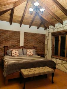 CABAÑAS LOS LAURELES