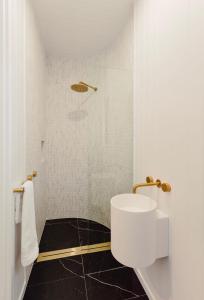 NEW! Dacha on Maggie No#2, Unrivaled Island Luxury