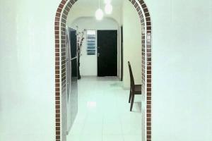 5 Bedroom 2 Bathrooms End-lot House, 3 parkings - Ipoh, Tambun