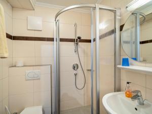 Apartment Weberbauer-2 by Interhome