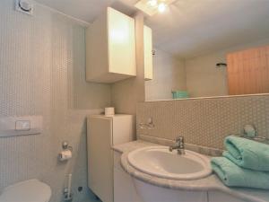 Apartment Rauter-2 by Interhome