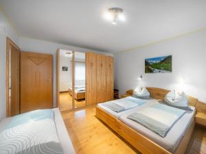 Apartment Moderegg by Interhome