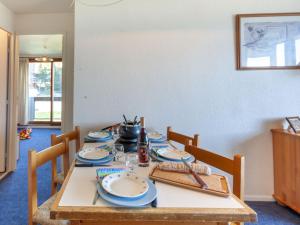Appartements Apartment Pegase Phenix-10 by Interhome : photos des chambres