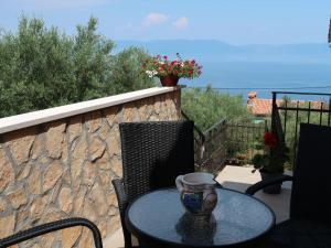 Apartment Elsa-2 by Interhome