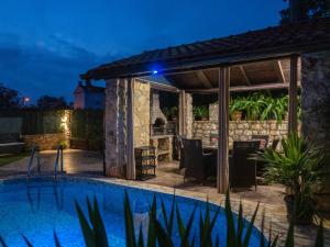 Holiday Home Ana by Interhome
