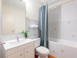 Apartment Les Pins Ensoleilles-6 by Interhome