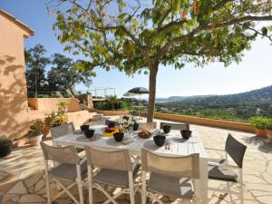 Villa Mare E Sole by Interhome