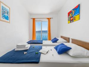 Apartment Marina-8 by Interhome