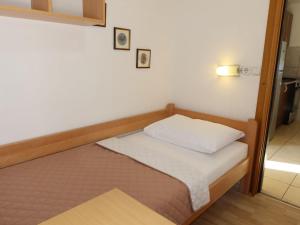 Holiday Home Tin by Interhome