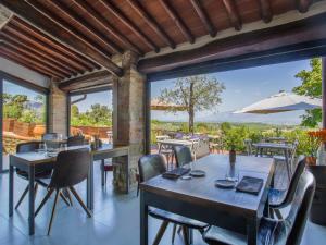 Apartment Le Poggiole-2 by Interhome