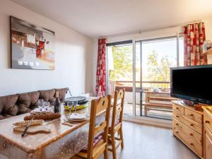 Appartements Apartment Pegase Phenix-70 by Interhome : photos des chambres