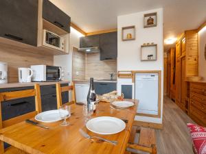Apartment Asters 322 Bâtiment A1 by Interhome