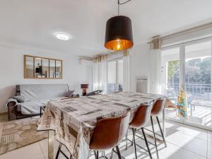 Apartment Le Domaine-4 by Interhome